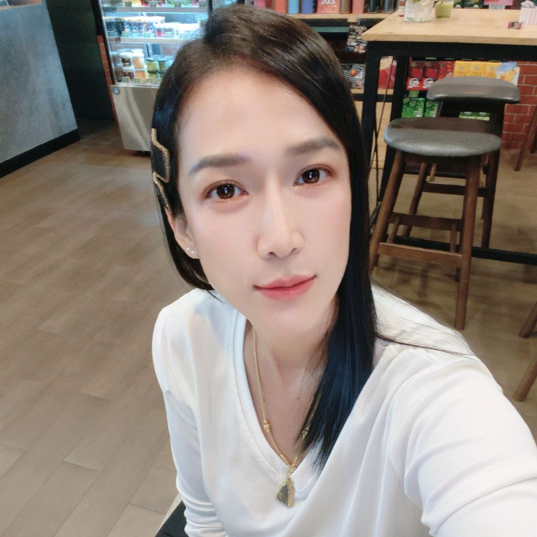 🐓𝔸𝕞𝕡𝔹𝕖𝕣𝕣𝕪𝟚𝟜🌻