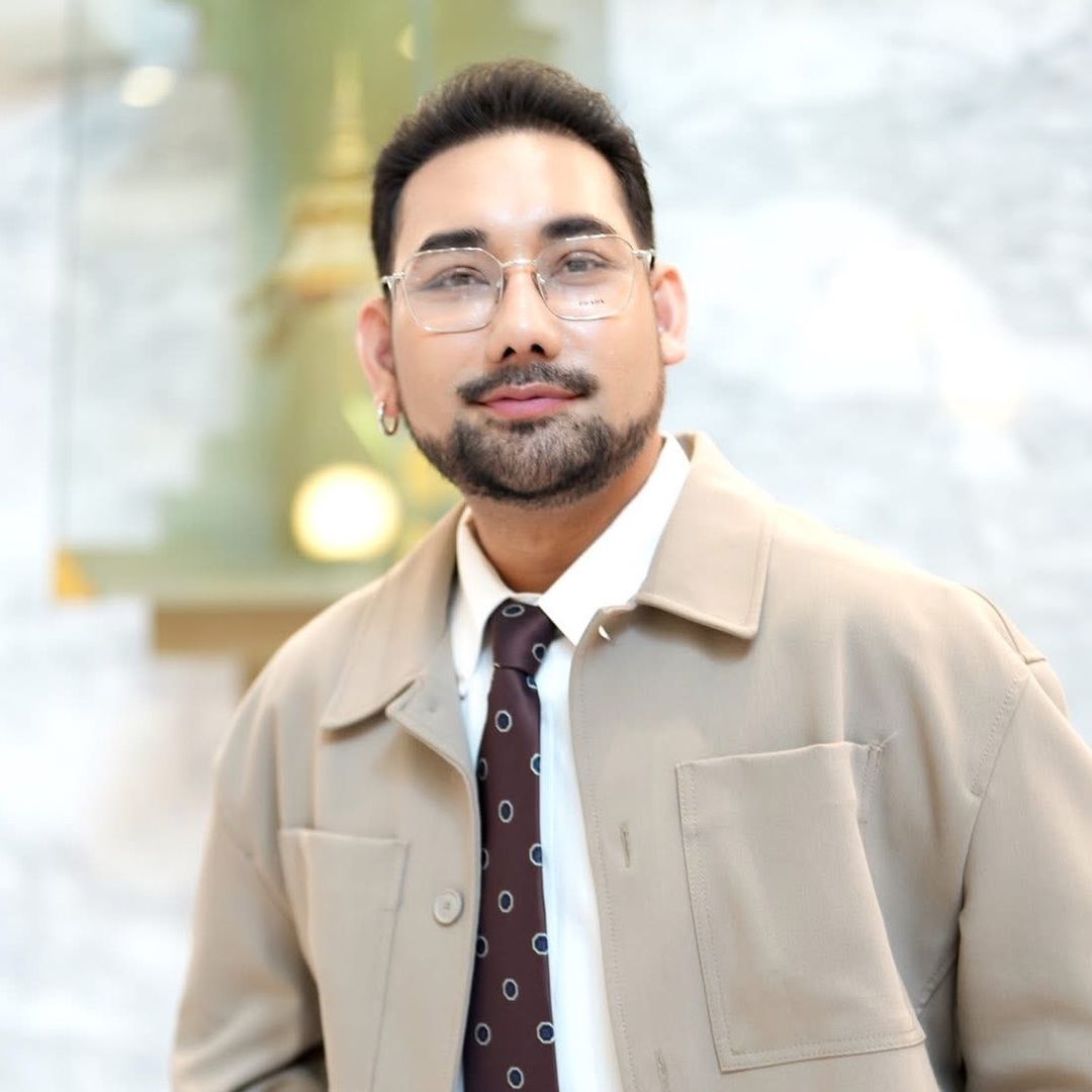 ตุ๊ดย่อยข่าว