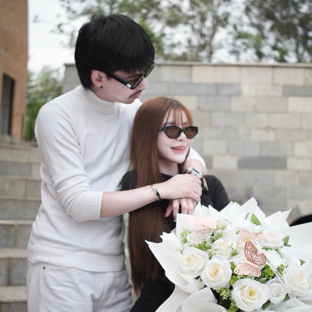 BM ที่แปลว่า บีมไมค์