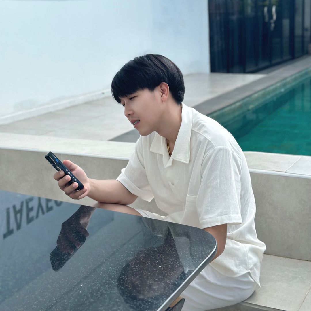 แฟร์ พงษ์สิทธิ์