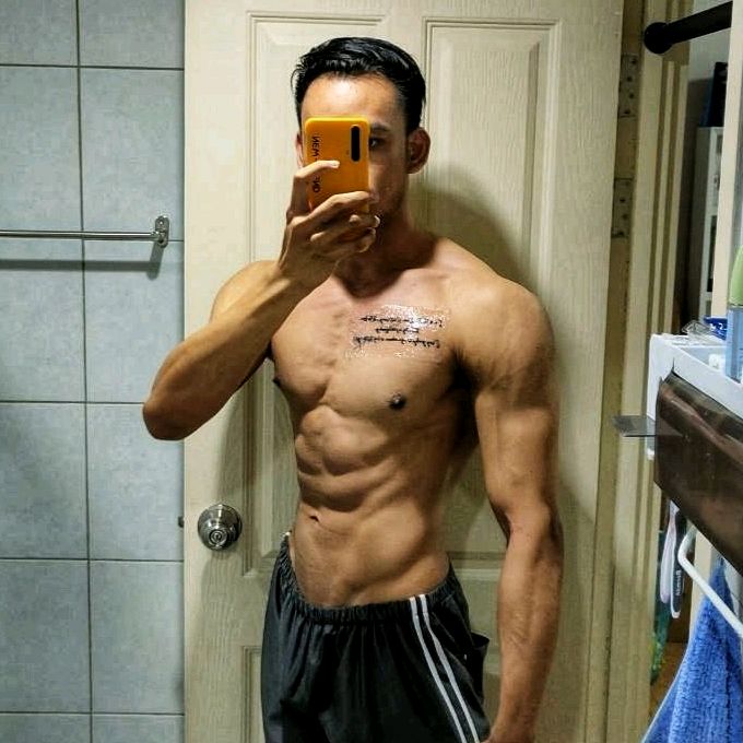 iหล่อพาฟิต
