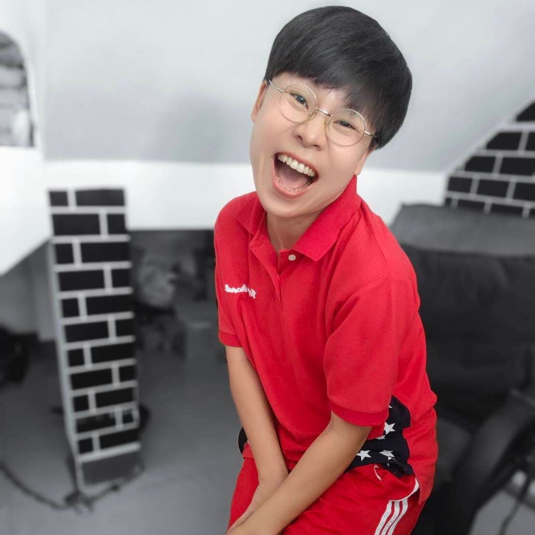 คุณ มังกร (2M)