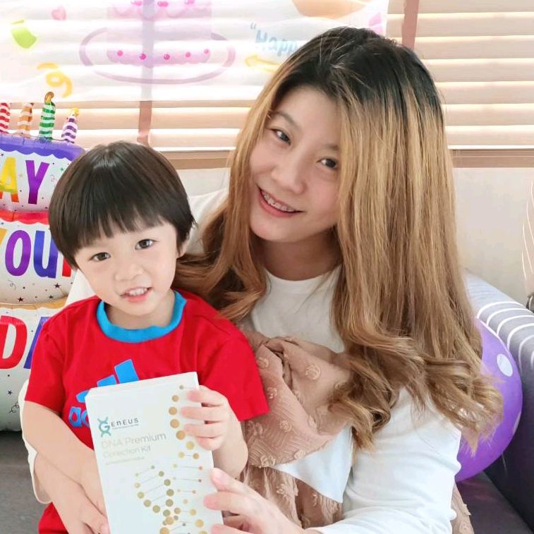 คุณแม่เอมี่ หนีเที่ยวกับลูก