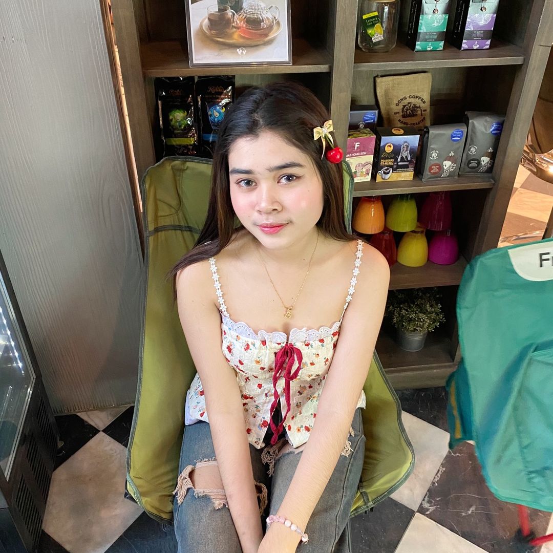 🅒🅗🅐🅓🅐🅡🅐🅣🌻