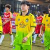 มาร์ค กระทุ้ง ⚽️🧸